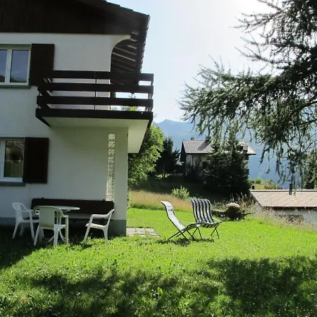 Haus Tgamotsch***- In Апартаменты *