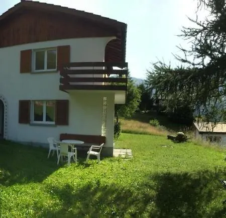 Haus Tgamotsch***- In Apartman *