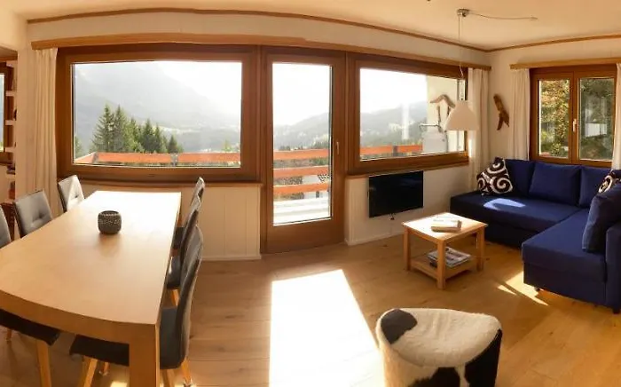 Haus Tgamotsch***- In * Valbella